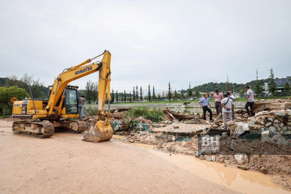 Benteng takungan pecah bukan dalam projek pembangunan Glomac